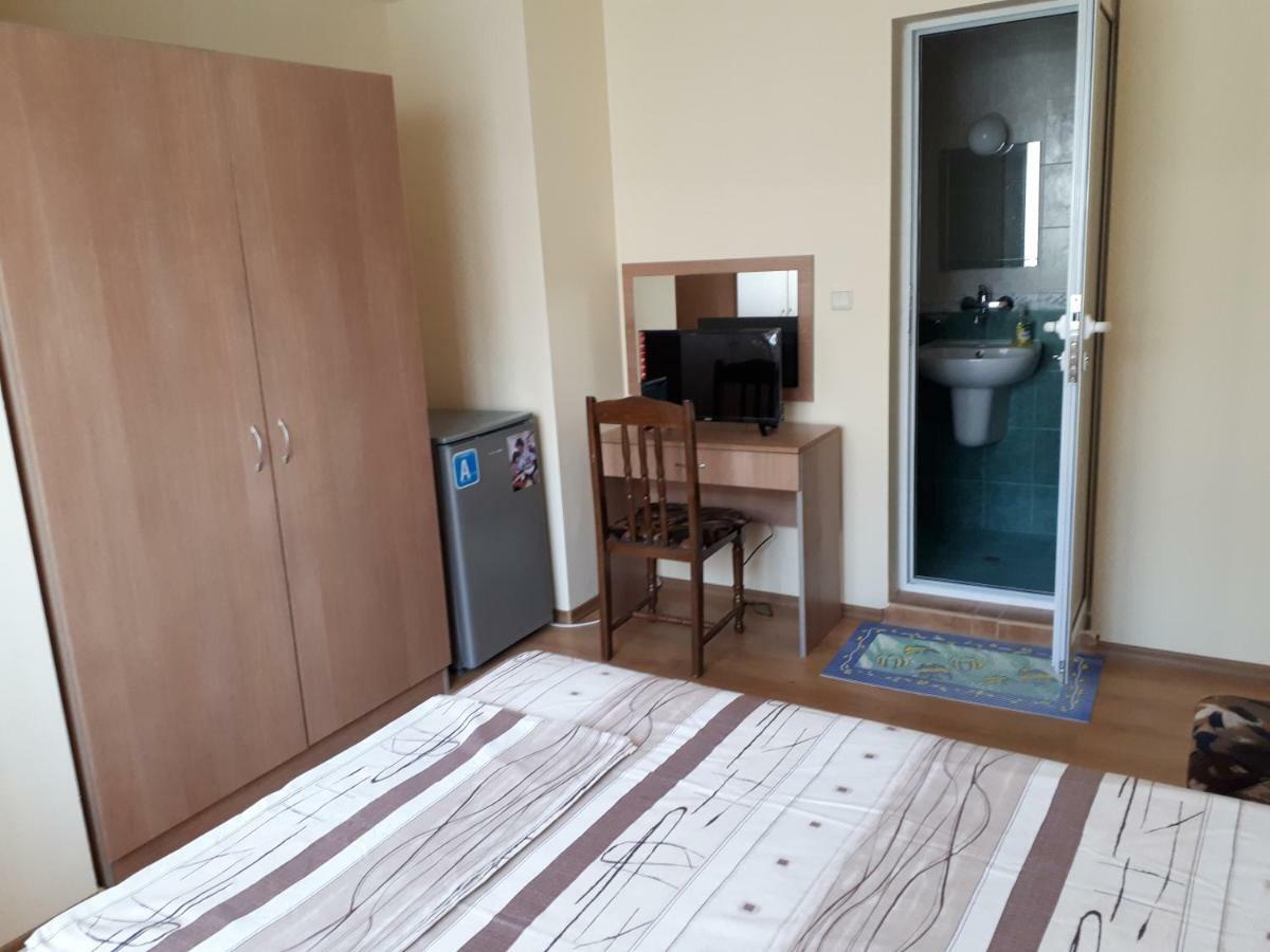 Виламимоза;Созополбуджака Hotel ภายนอก รูปภาพ